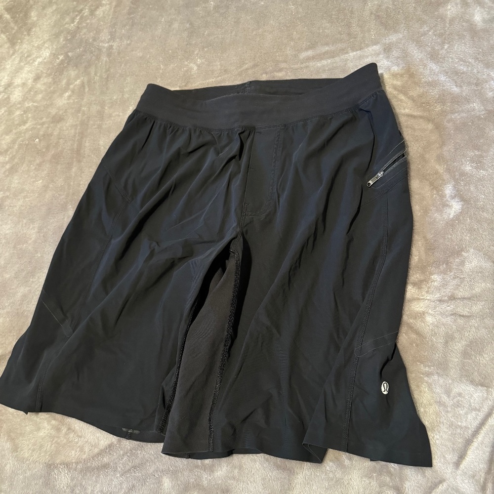 Lululemon Assert Training Short - Black - Medium